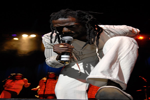 Buju Banton moved to oklahoma facility