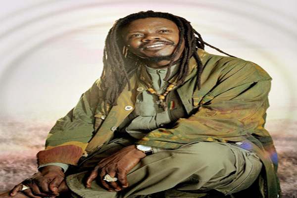 Luciano Bayside Rocks nov 19 2011