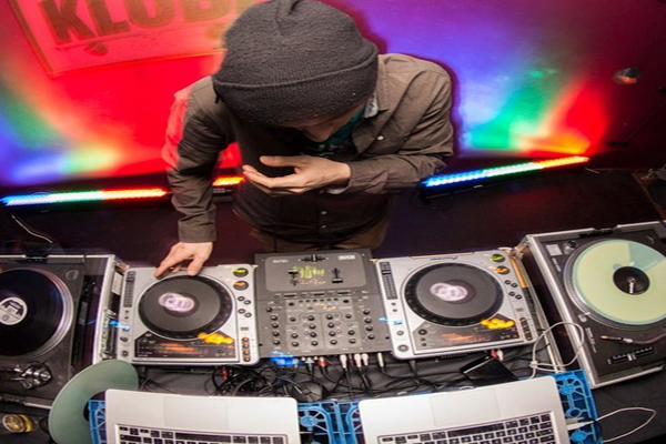 DOWNLOAD VYBZ KARTEL 2013 THE REMIX TAPE