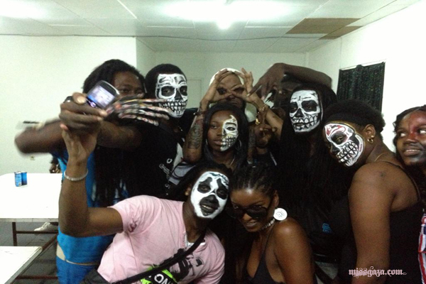  WATCH TOMMY LEE SPARTA LIVE SHOW IN SURINAME APRIL 2013