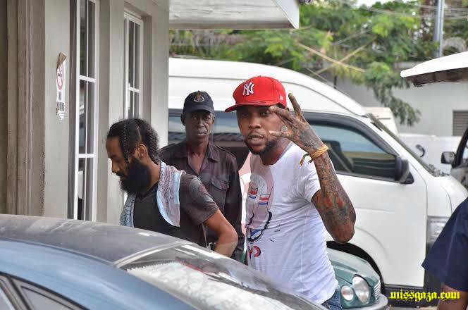 free world boss latest pics of vybz kartel sept 2014