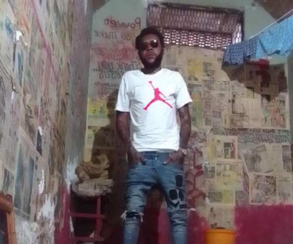 vybz kartel new photo from jail in jordans